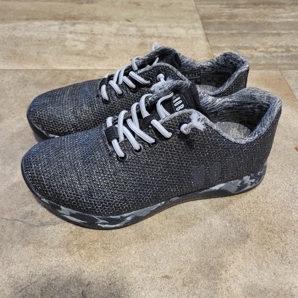 Kids NoBull sneakers mens 3.5 Womens 5